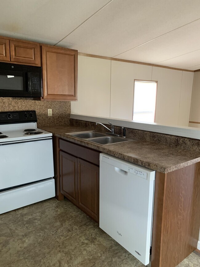 107 Richie St Rental For Rent in Oak Grove, KY