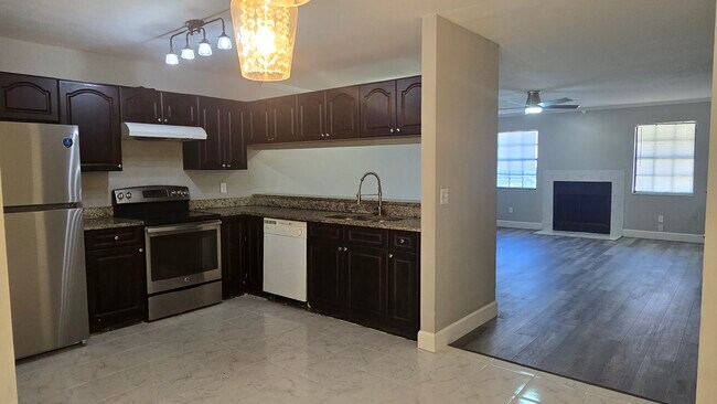 Photo - 12665 Castle Hill Dr