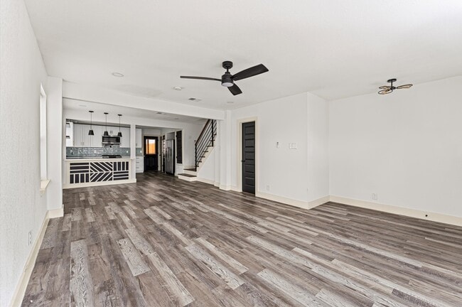 Photo - 2105 Sheridan St