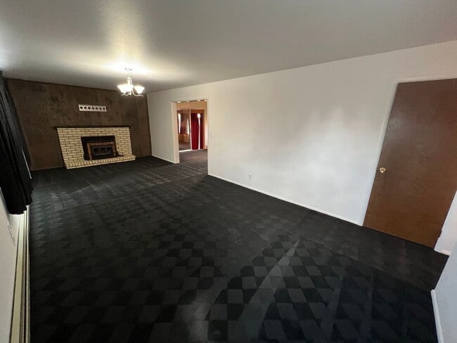 Photo - 1300 Riverview Rd