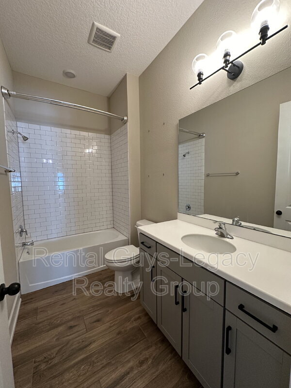 Photo - 813 Crosswater Lake Dr