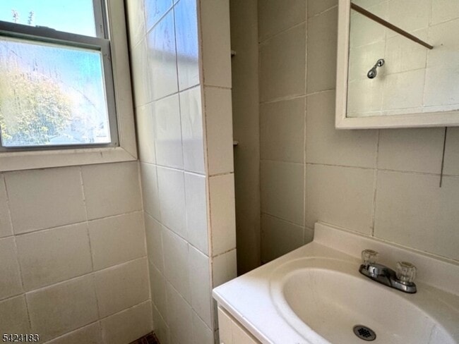 Photo - 793 E 19th St Unit 1