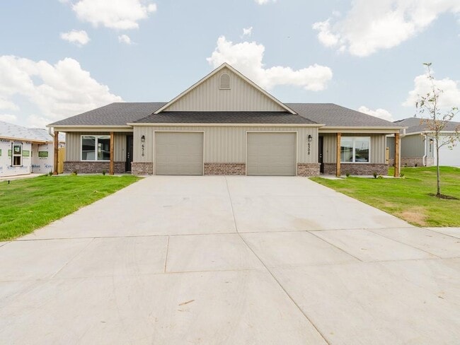 Photo - 6508 NW Brickhaven St