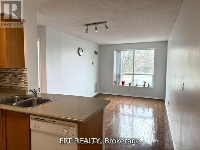 Photo - 51 Baffin Ct Unit 301