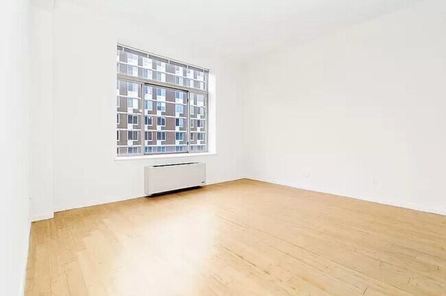 Photo - 1955 First Avenue Unit 439