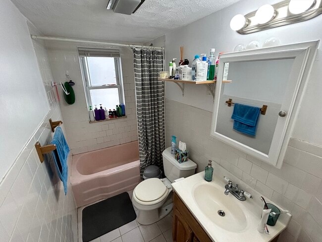 Photo - 328 Beacon St Unit 2F