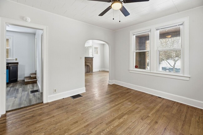 Photo - West Price Hill- Adorable 2 bedroom 1 Bath