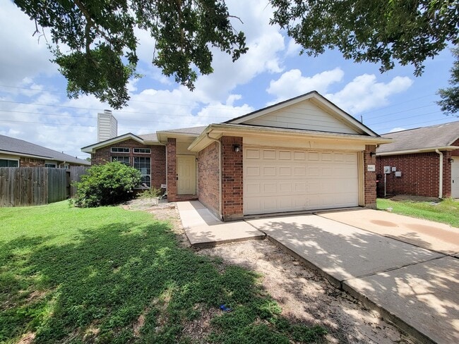 Photo - 18446 S Wimbledon Dr