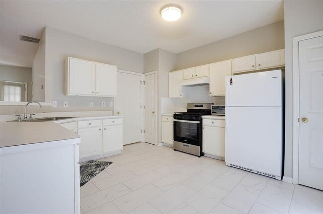 Photo - 2401 Oxwell Way