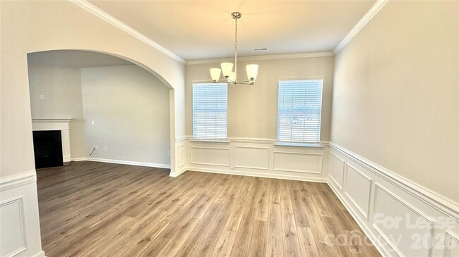 Photo - 1542 Swallow Tail Dr