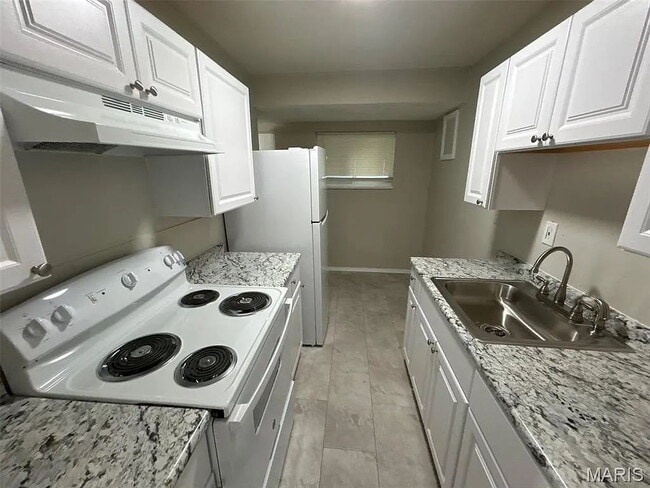 Photo - 248 Perthshire Rd