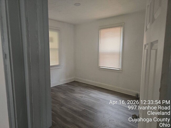 Photo - 15322 Yorick Ave Unit 15322 Yorick Ave - A