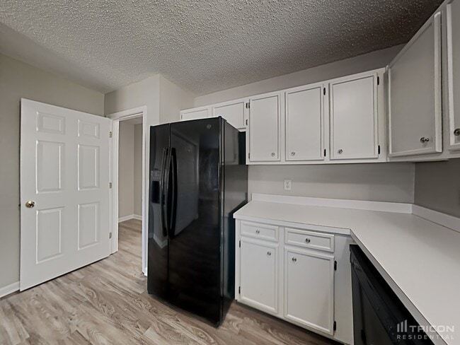 Photo - 4 Sweetberry Ct