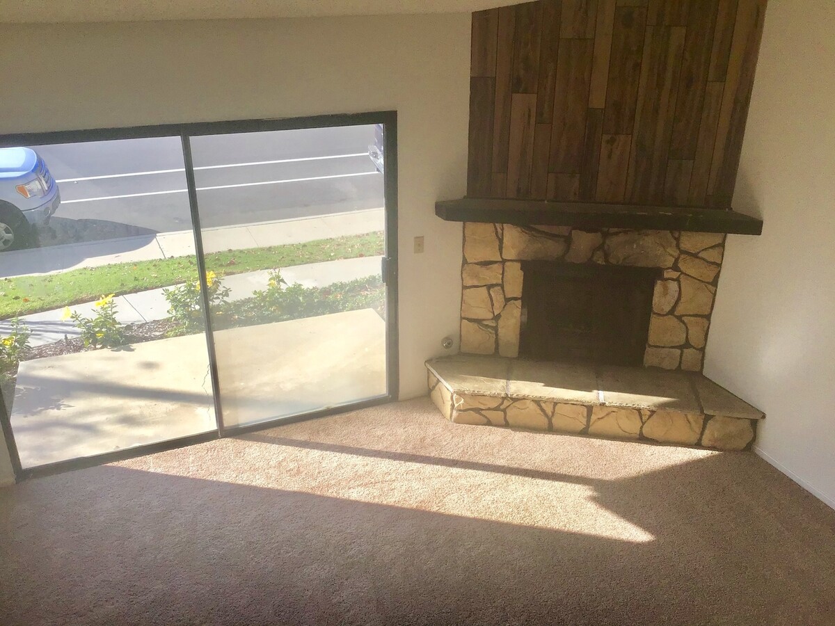 Live Elevated in Rosewood Court – A Home w... - Live Elevated in Rosewood Court – A Home w...
