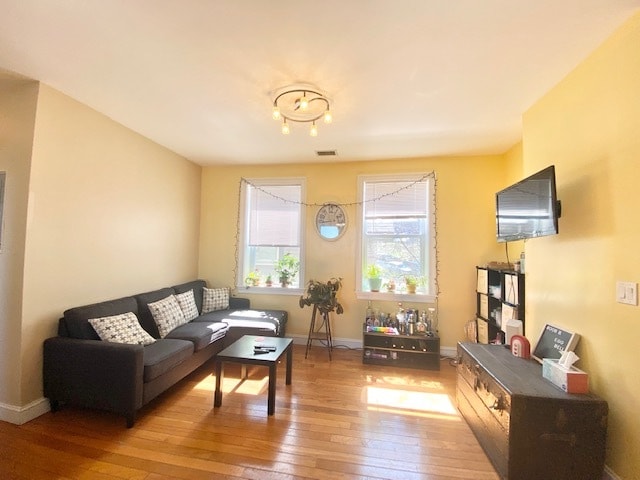 Photo - 61 Wait St Unidad 3