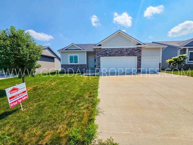 Building Photo - 16656 Wilden Dr