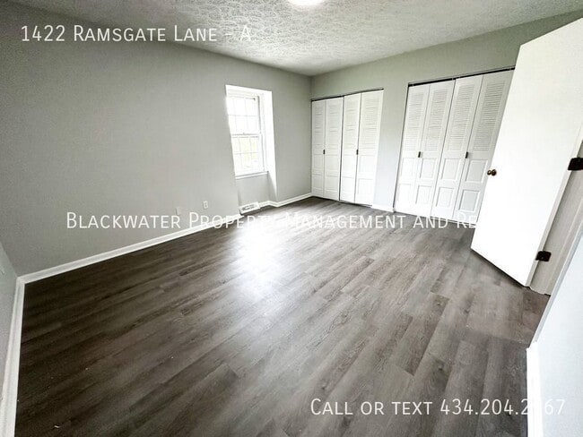 Photo - 1422 Ramsgate Ln Unit A