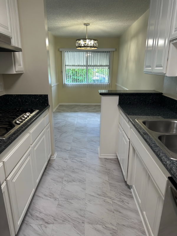 Building Photo - 6131 Coldwater Canyon Ave Rental