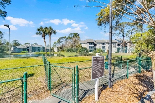 Victoria at Orange Park