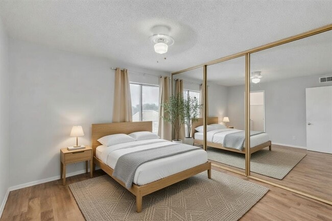 Photo - 3115 Helms St Unit 210