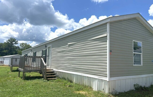 Photo - 575 Payne Creek Est