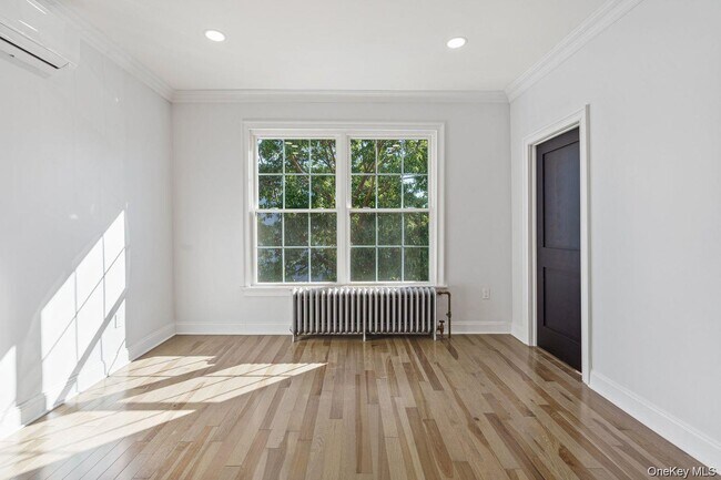 46 Elton St