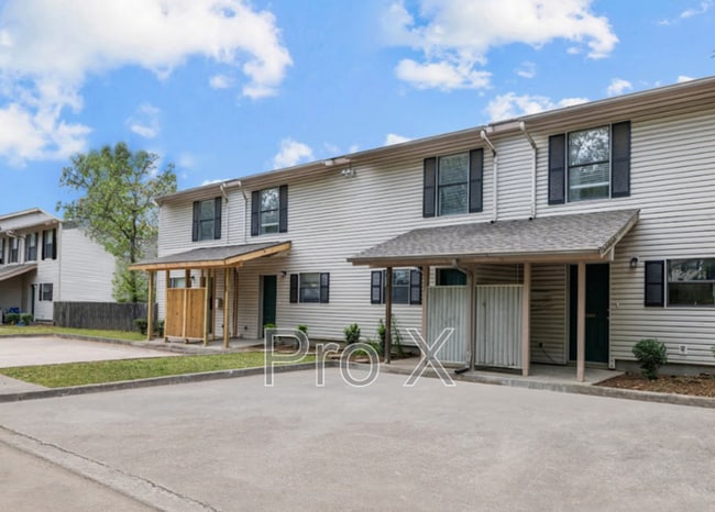 Building Photo - 1377 E Sequoyah Ct