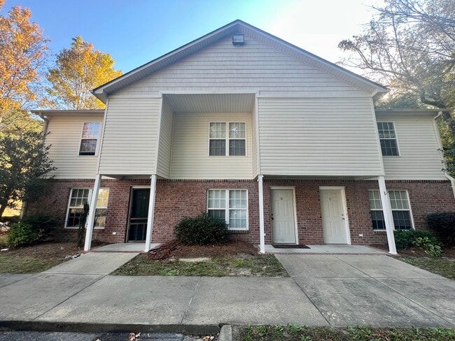 Photo - 2621 Macgregor Downs Rd
