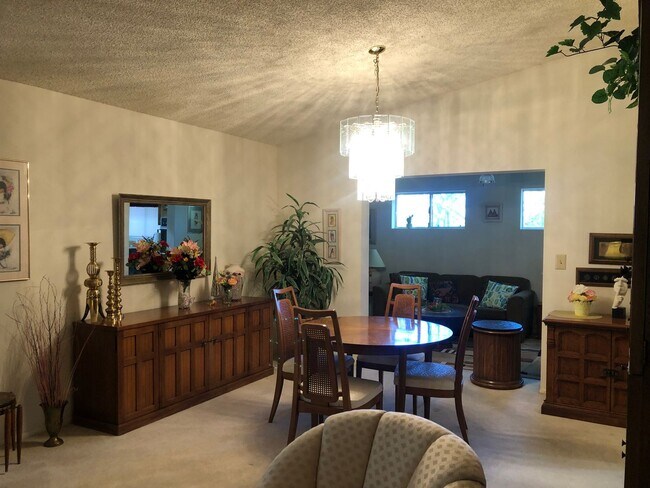 Photo - 923 Leisure World