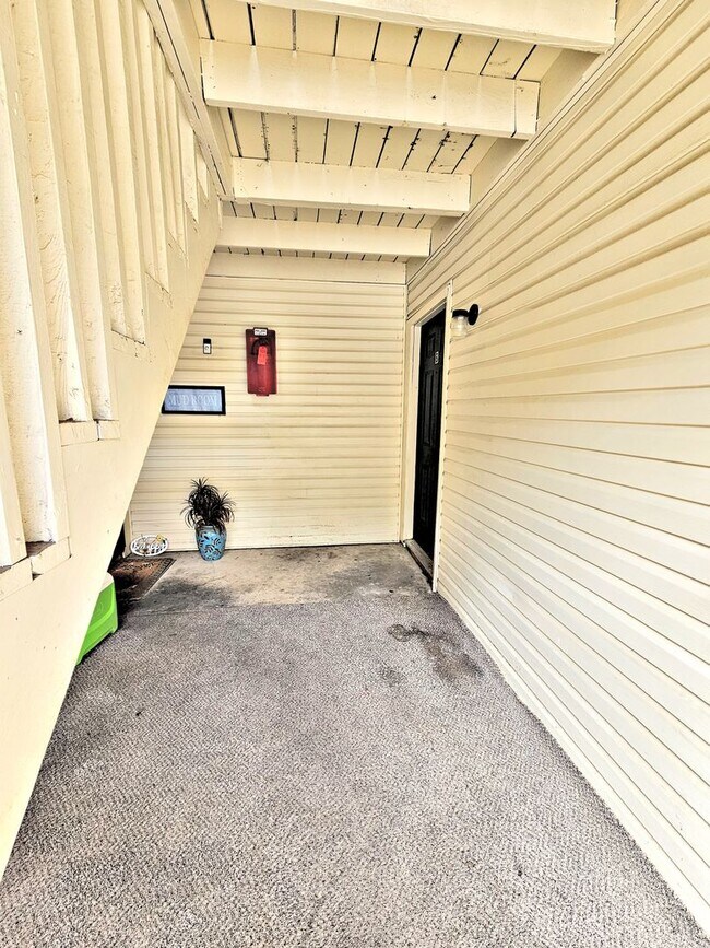 1509 Halston Cir NW Unit B