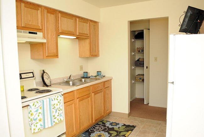 Arbor Glen Apartments