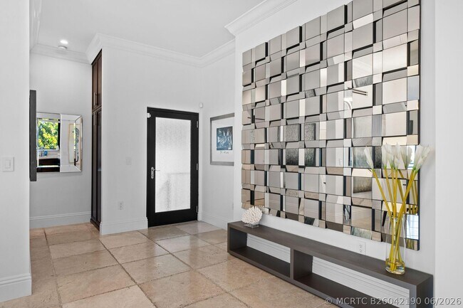 Photo - 1680 S Ocean Dr Unit 250