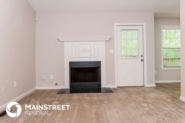 Photo - 5515 Hall Cir