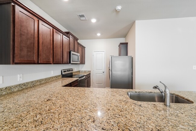 Photo - 8038 Hagood St
