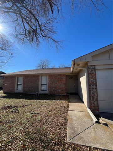 Building Photo - 1910 Whiteoak Dr Rental