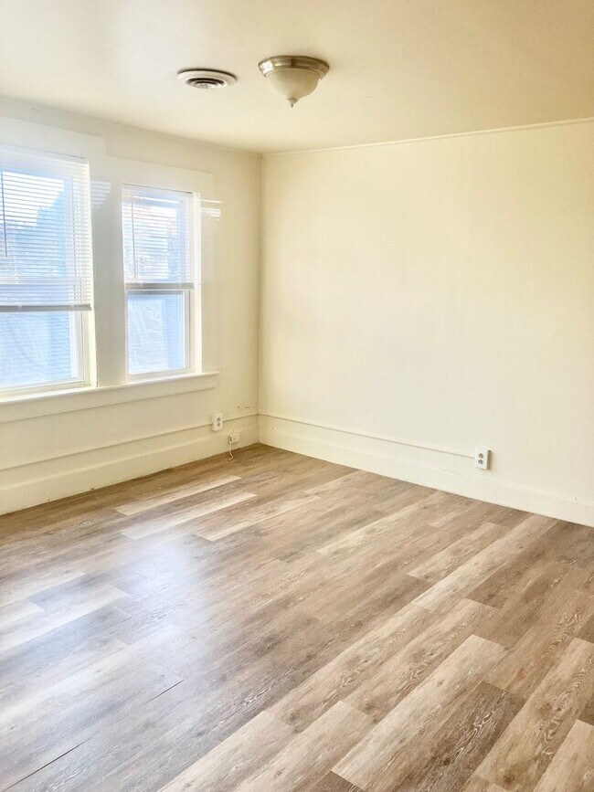 Photo - CAROLINE 209-211 Unidad 211 Caroline Street - 3rd