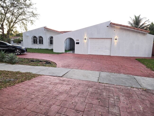 Photo - 1822 SW 102nd Pl