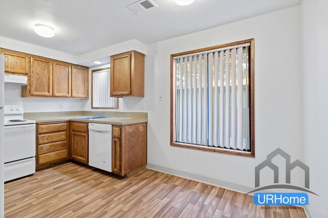 Photo - 424 SE 169th Ave Unit 424