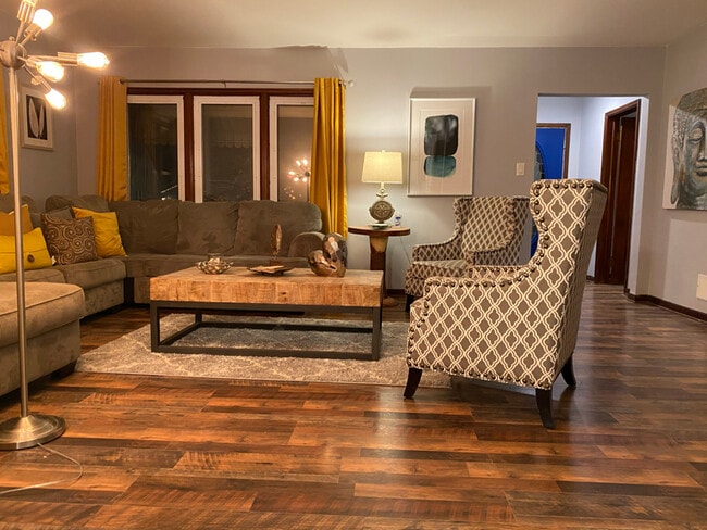 Photo - 1714 Waldo Blvd