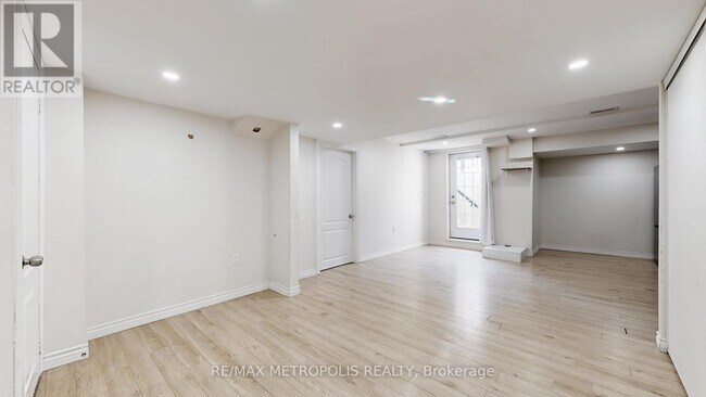 Photo - 59 Haskett Dr