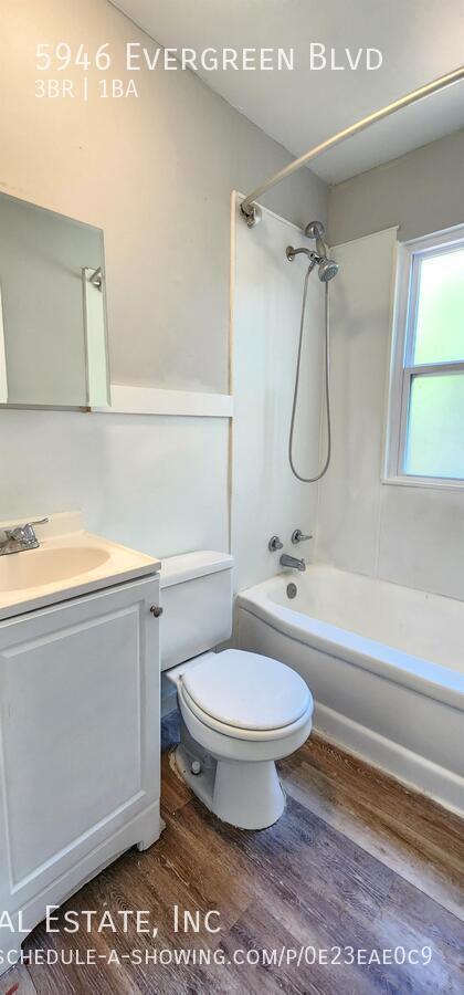 Photo - 5946 Evergreen Blvd