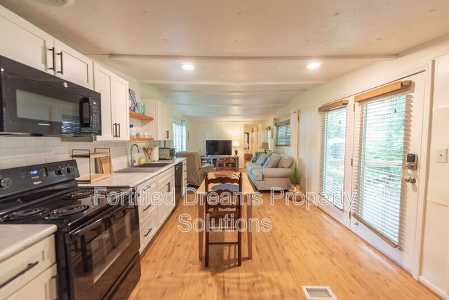 Photo - 1739 Robinhood Rd Condo Unit Reynolda Cottage- D