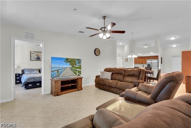 Building Photo - 1113 Winding Pines Circle Unit 204