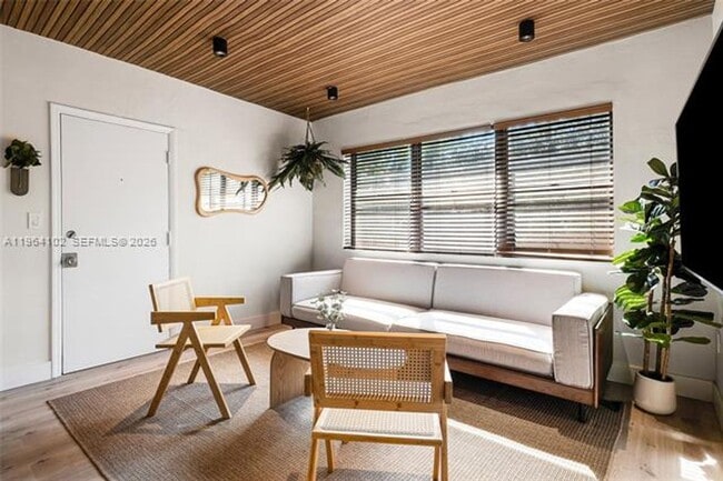 Building Photo - 1275 Marseille Dr Unit 1275 Marseille Dr # 42