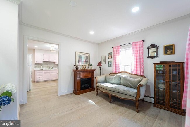Photo - 206 Linden Ave