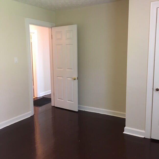 Photo - Spacious 3BR/2BA Home off of Taylor Blvd