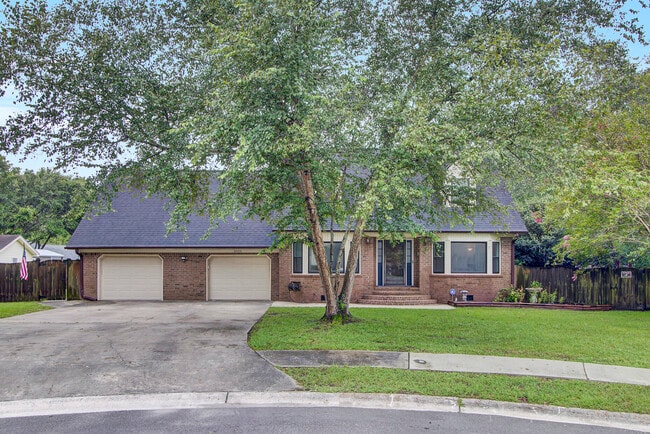 Building Photo - 8000 Eberly Ave