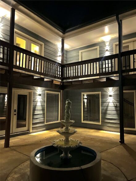 Photo - 2926 Meadowcreek Dr