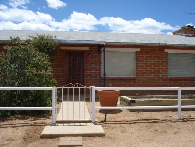 Photo - Peaceful Setting in J-Six