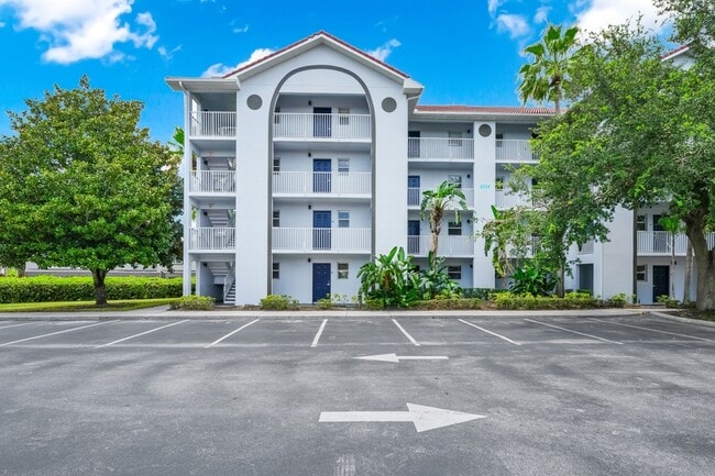Building Photo - 2954 Sadina St Unit 201 Rental